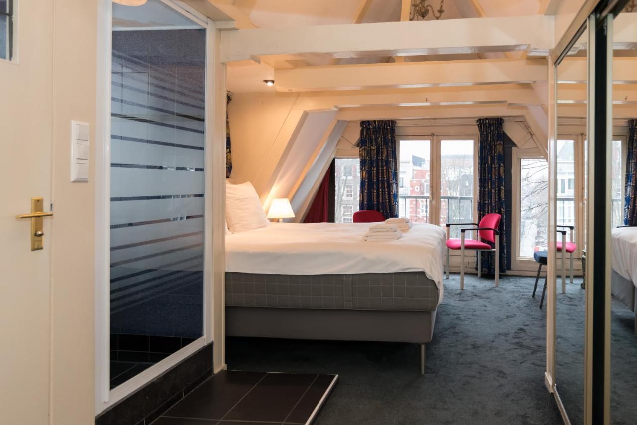 Double Floor Canal Estate Gasthof *
